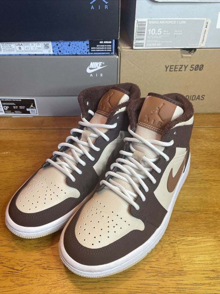 AIR JORDAN 1  MID SE BROWN BASALT MOCHA