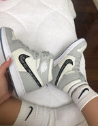 AIR JORDAN 1 HIGH DIOR