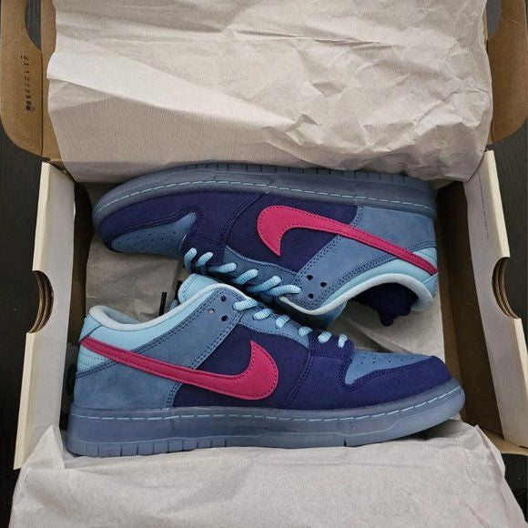 NIKE SB DUNK X RUN THE JEWELS