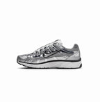 NIKE P 6000 METALLIC SILVER