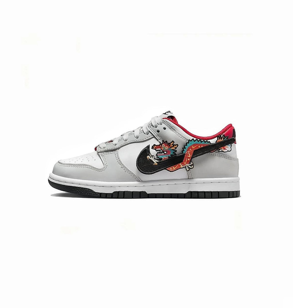 NIKE DUNK lOW X YEAR OF DRAGON