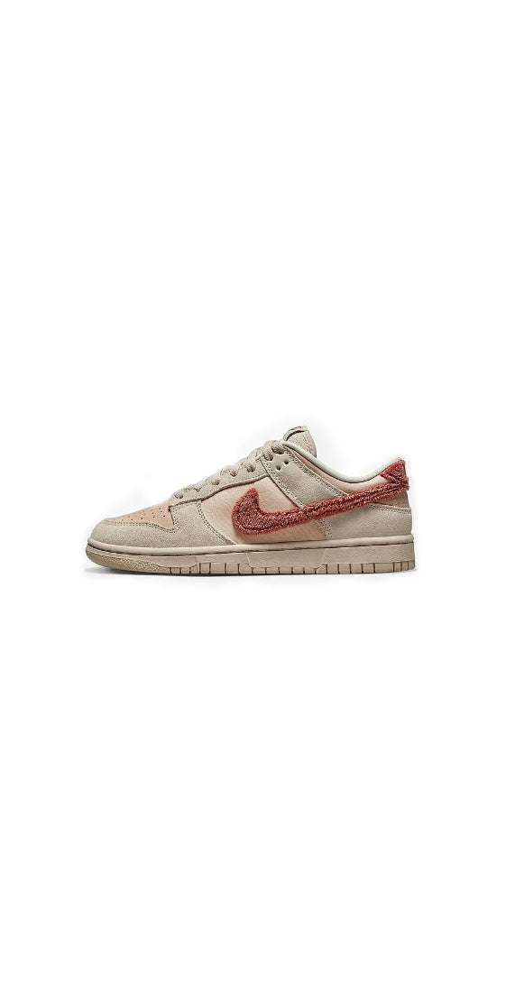 NIKE SB DUNK LOW TERRY SWOOSH