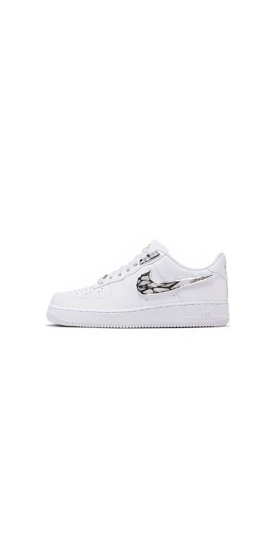 NIKE AIRFORCE 1 MOLTEN METAL