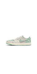 NIKE SB DUNK YEAR OF SNAKE 2025 U.A