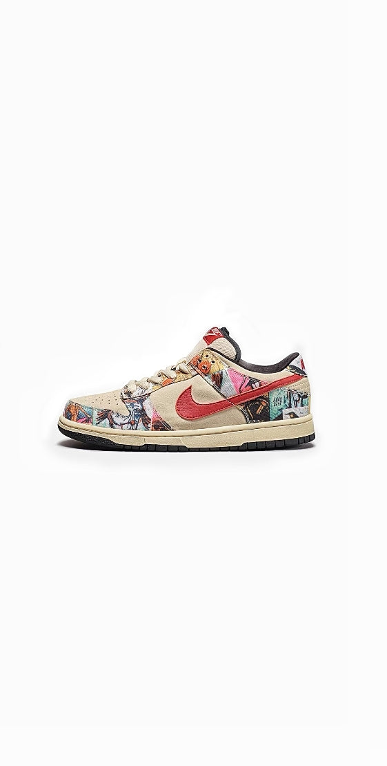 NIKE SB DUNK LOW PARIS U.A