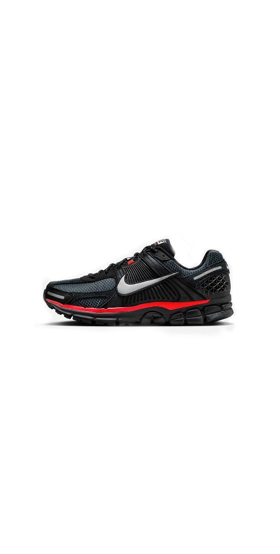 NIKE ZOOM VOMERO 5 BRED SPIDER MAN