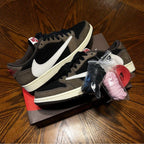 TRAVIS SCOTT x AIR JORDAN 1 LOW MOCHA