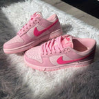 NIKE DUNK LOW TRIPPLE PINK