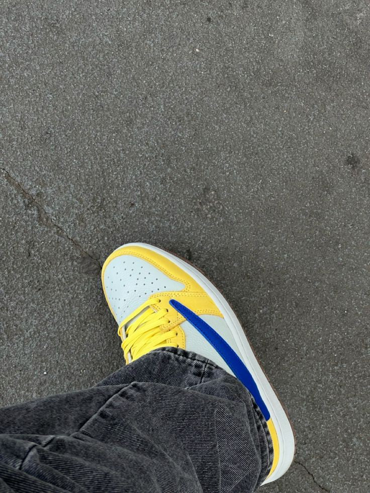 TRAVIS SCOTT X AIR JORDAN 1 RETRO LOW OG SP CANARY SEMI UA QUALITY