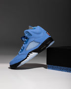 AIR JORDAN RETRO 5 UNC