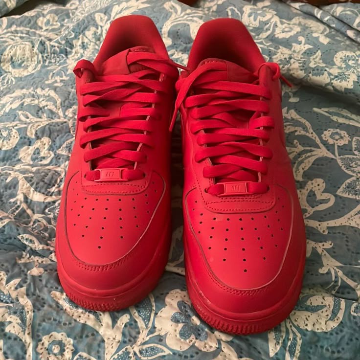 NIKE AIRFORCE 1 FULL RED