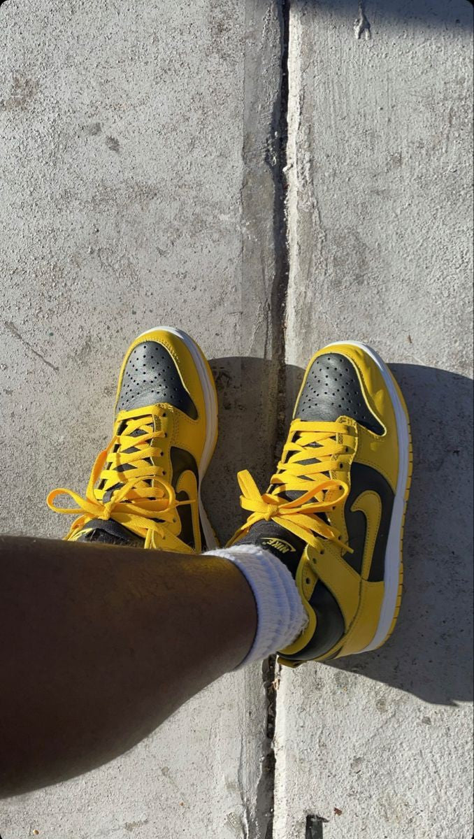 NIKE SB DUNK VARSITY HIGH YELLOW