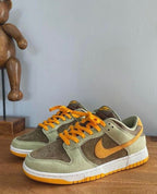 NIKE SB DUNK DUSTY OLIVE GREEN
