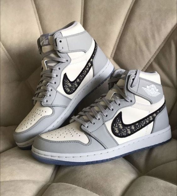 AIR JORDAN 1 HIGH DIOR