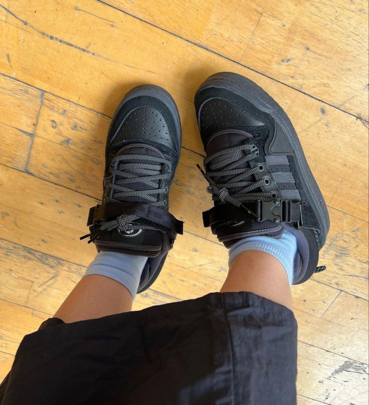ADIDAS  FORUM BAD BUNNY BLACK