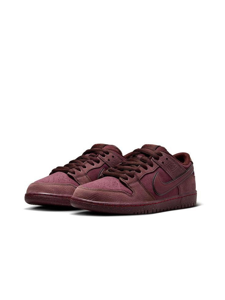 NIKE SB DUNK BURGANDY CRUSH