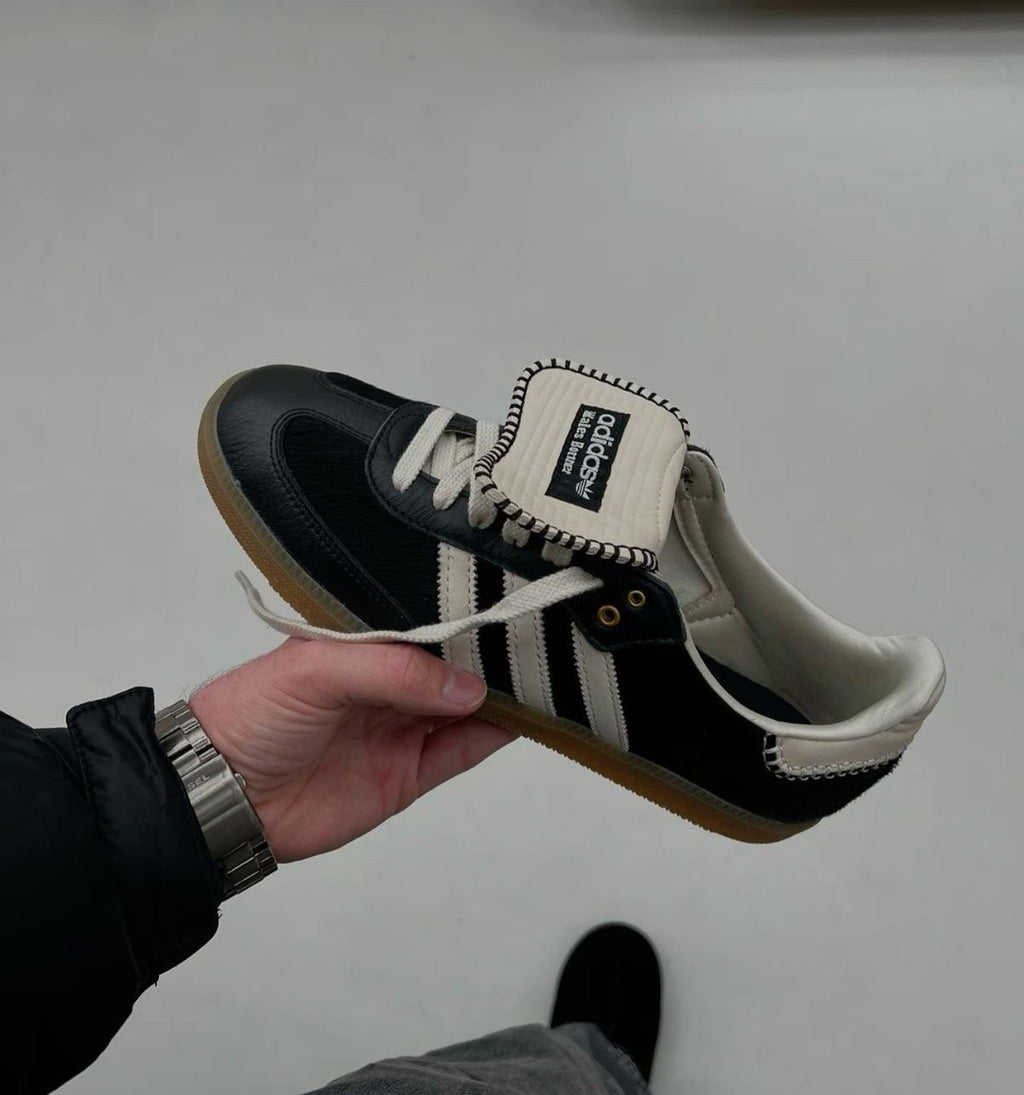 Adidas samba wales bonner black