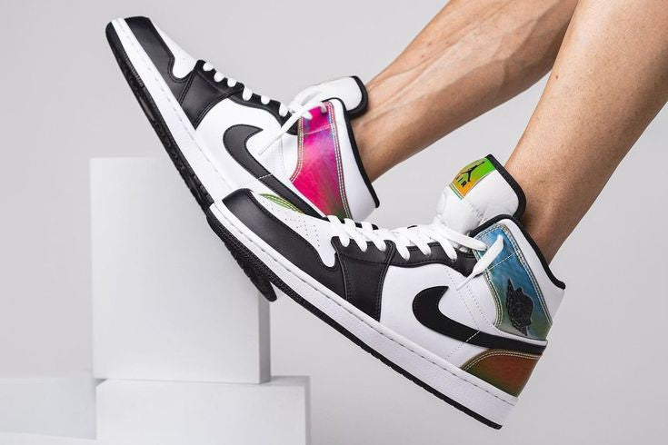 AIR JORDAN 1 MID HEAT REACTIVE