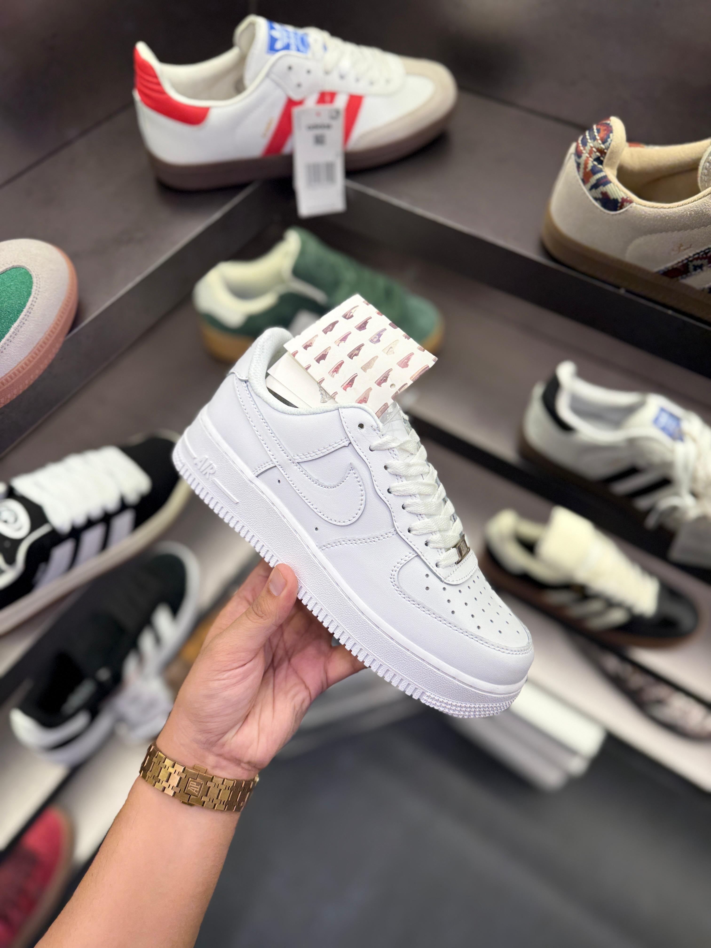 AIR FORCE ONE WHITE