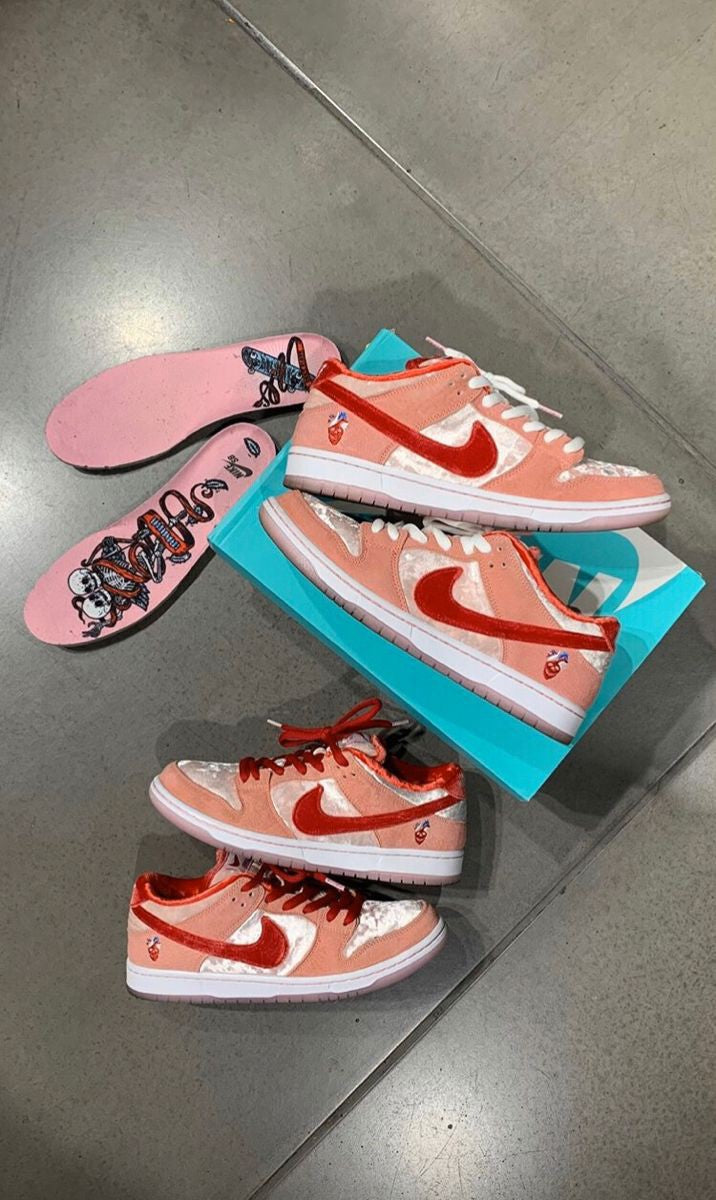 NIKE DB DUNK LOW STRANGE LOVE U.A QUALITY