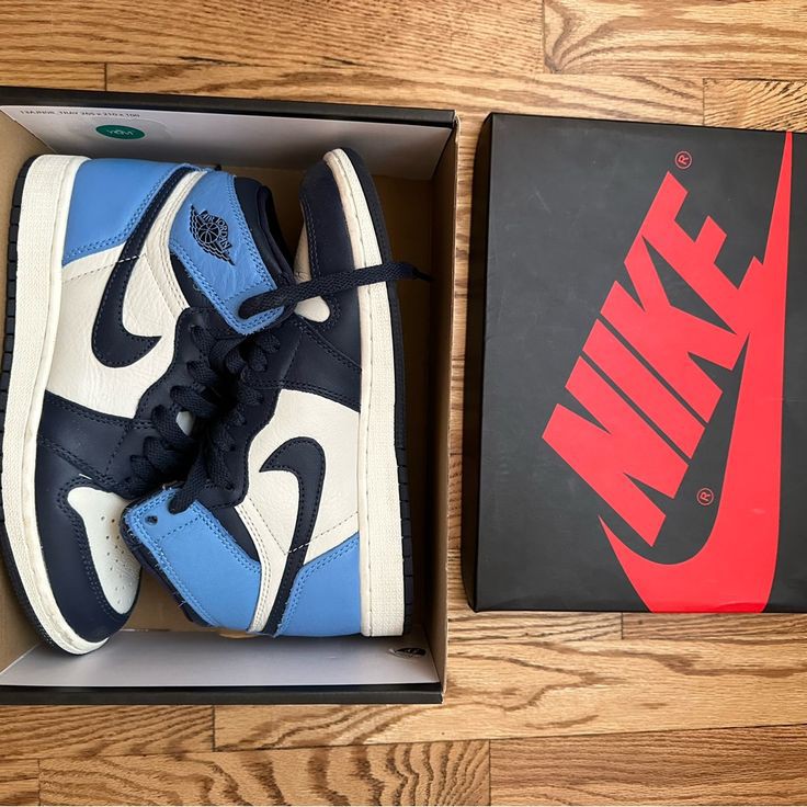 AIR JORDAN 1 OBSIDIAN BLUE HIGH U.A