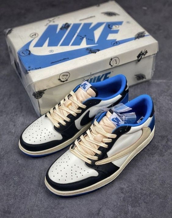JORDAN 1 LOW FRAGMENT DESIGN X TRAVIS SCOTT U.A