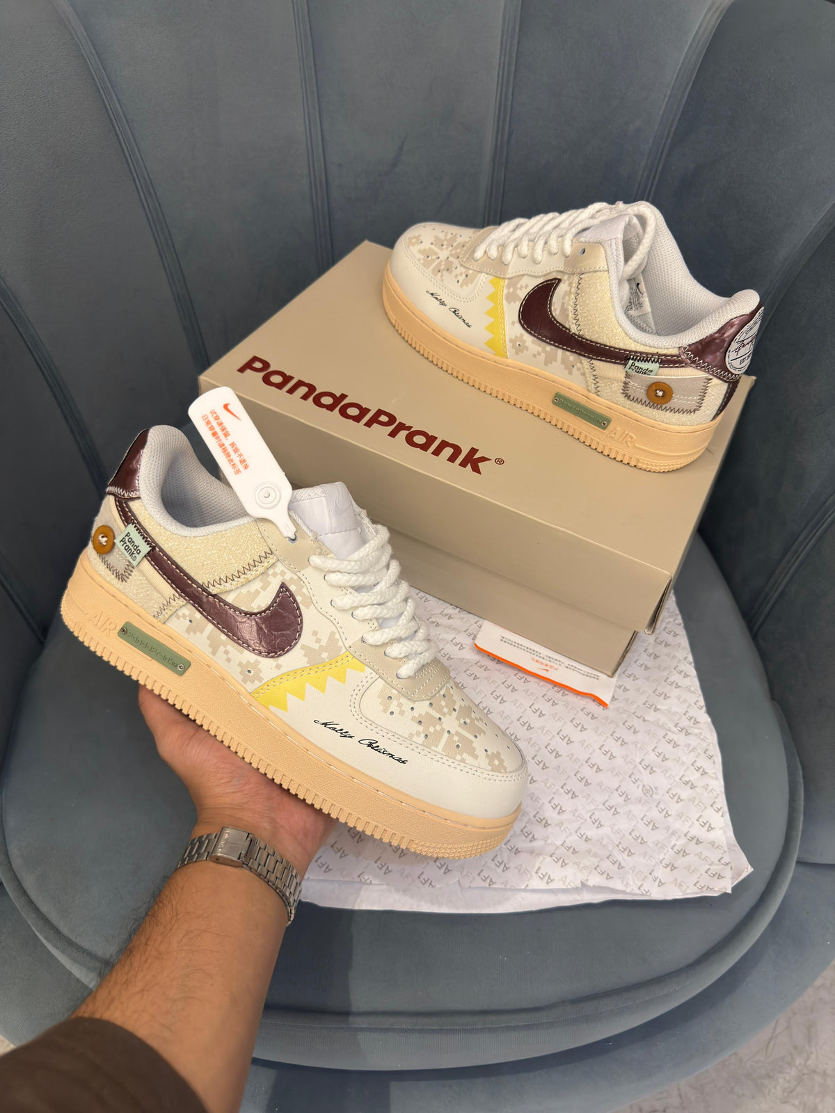 NIKE AIRFORCE ONE PANDAPRANK CHERRY SWOOSH