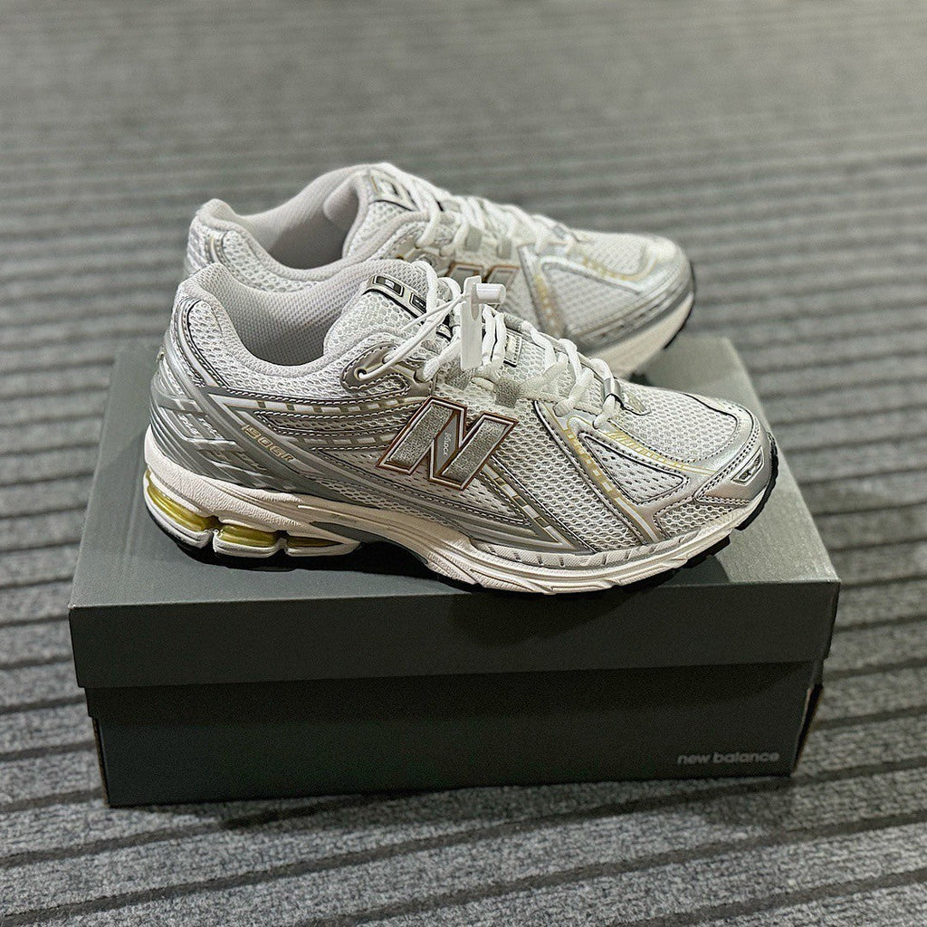 NEW BALANCE 1906R WHITE RAIN CLOUD METALLIC