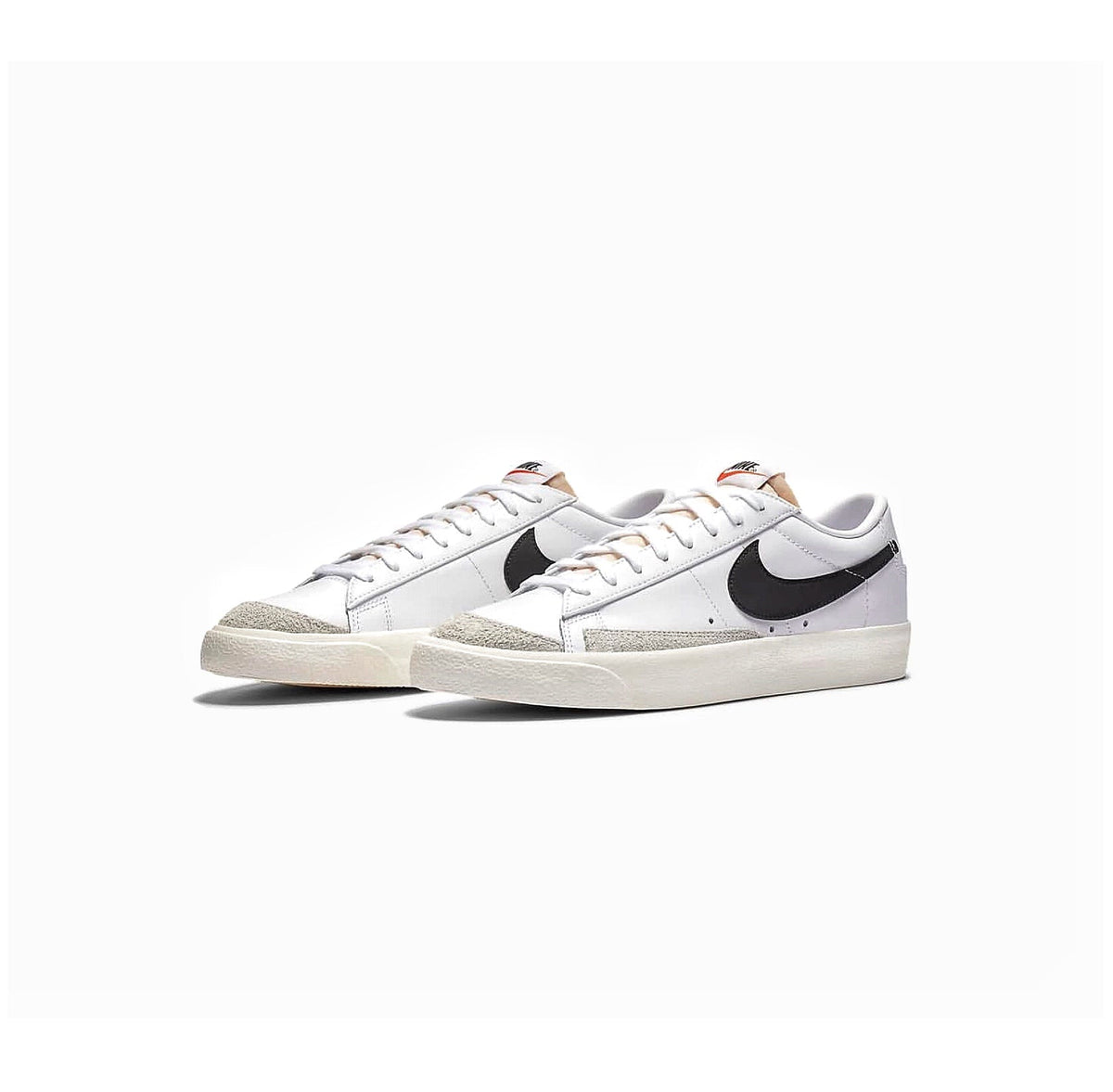 NIKE BLAZER LOW VINTAGE 77
