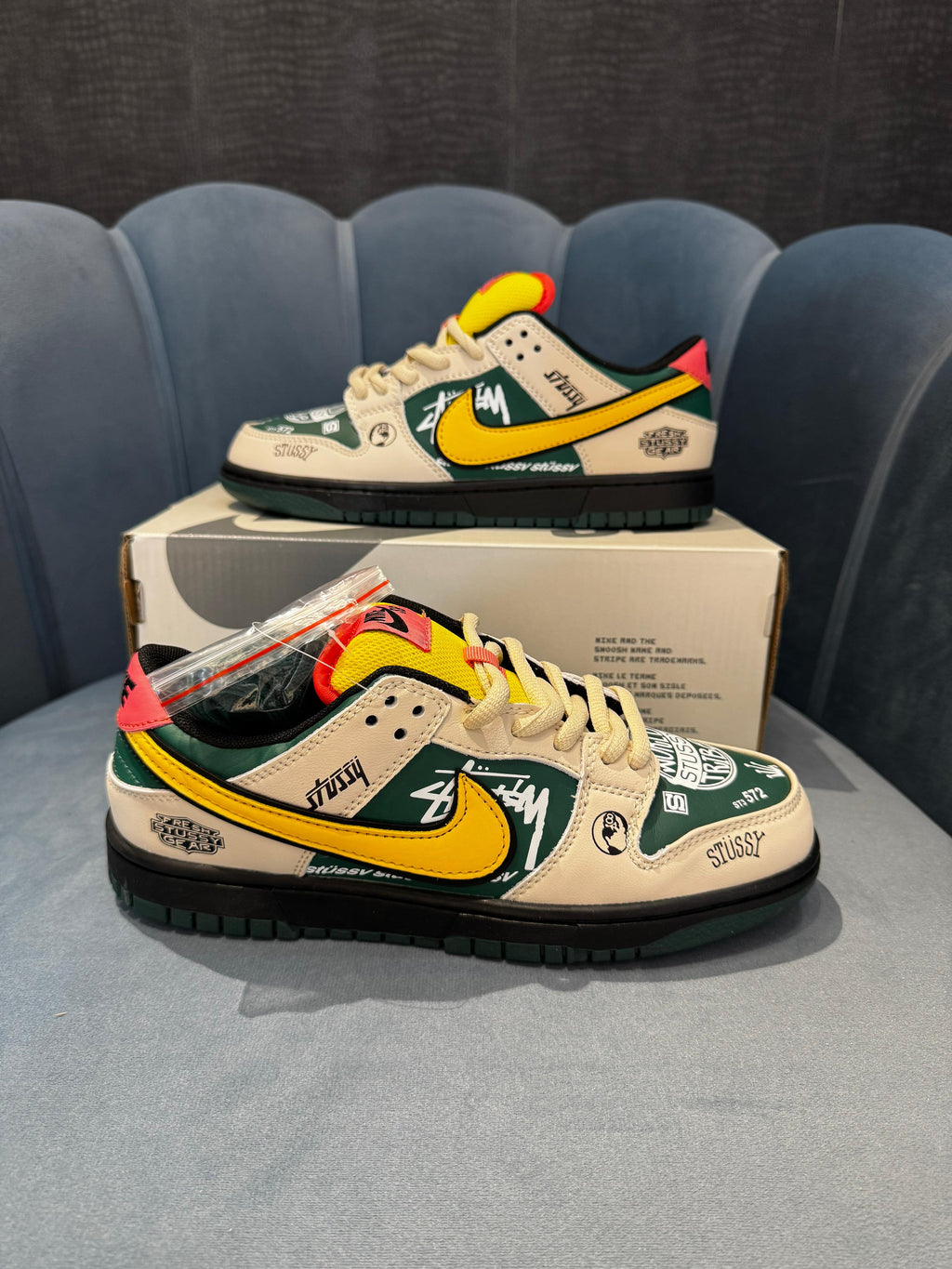 NIKE SB DUNK X STUSSY JUST DO IT