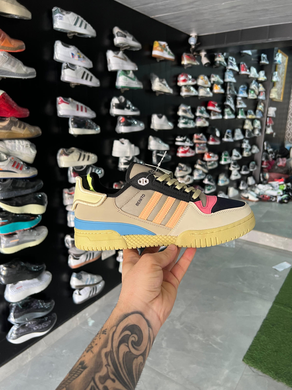 ADIDAS FORUM BADBUNNY BENITO