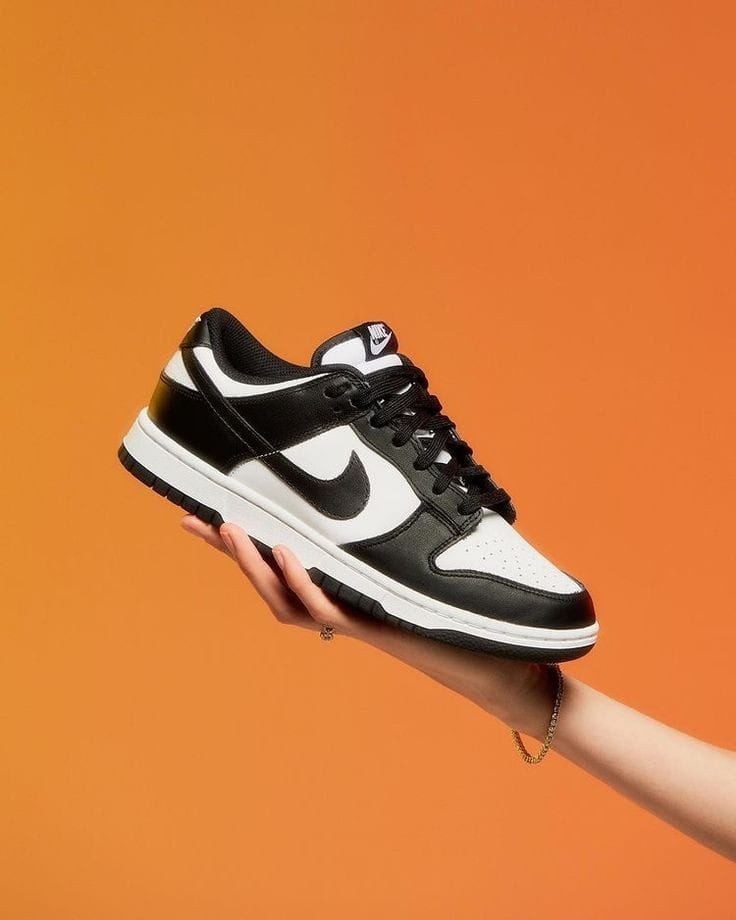NIKE SB  DUNK PANDA LOW