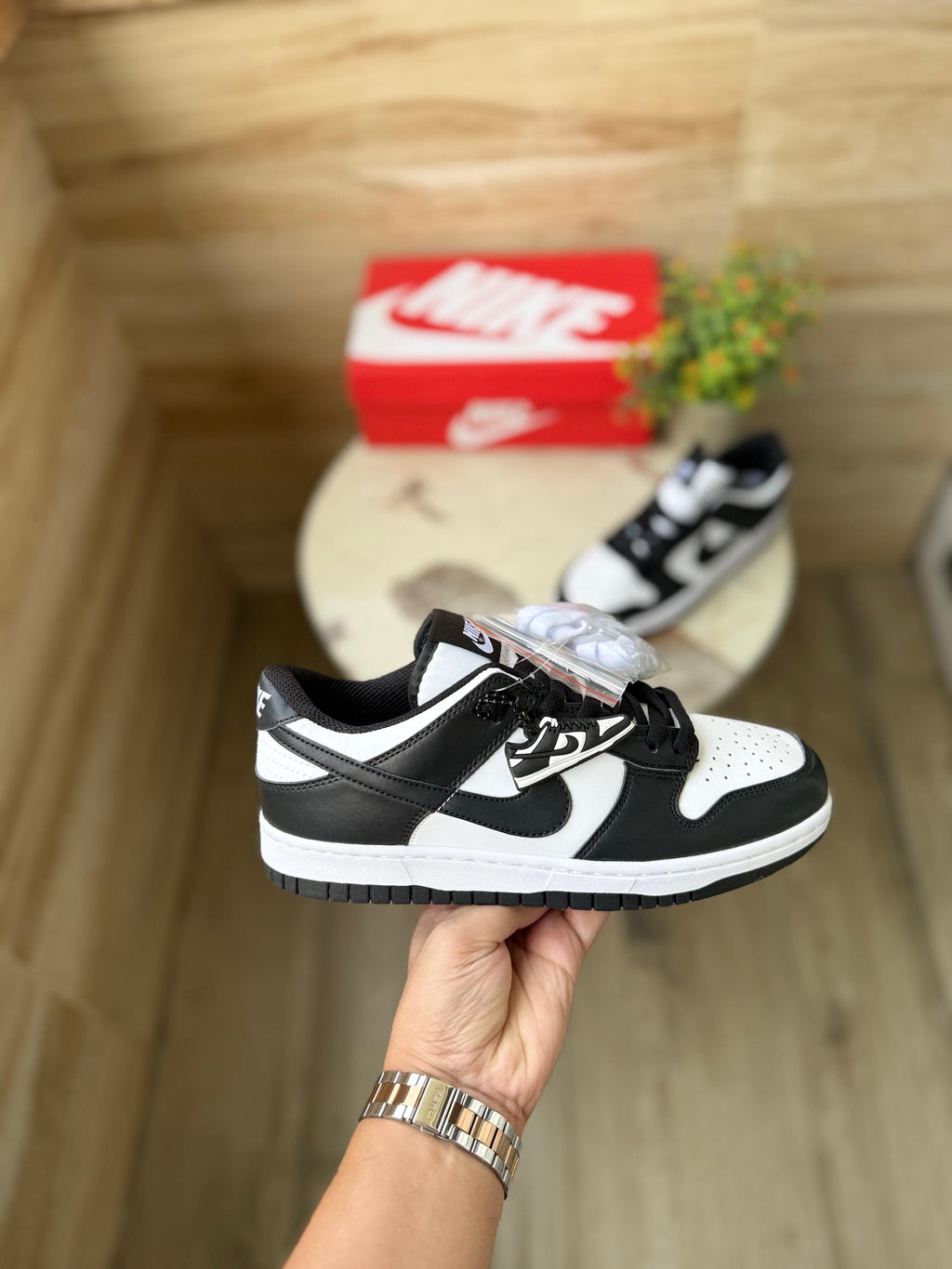 NIKE SB  DUNK PANDA LOW