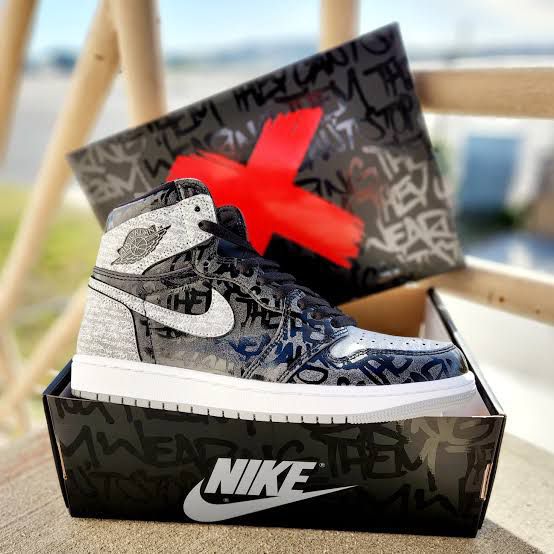 JORDAN 1 HIGH REBILLIONAIR