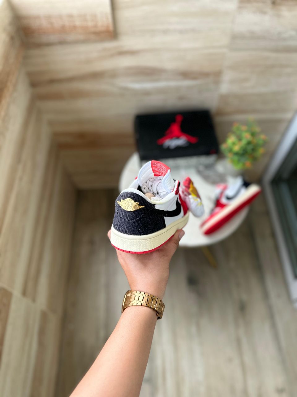 NIKE AIR JORDAN LOW X TROPHY ROOM SAIL AND VARSITY
