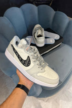 AIR JORDAN LOW X DIOR 1