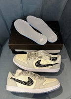 AIR JORDAN LOW X DIOR 1
