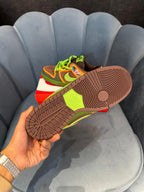 NIKE SB DUNK DA LA SOUL