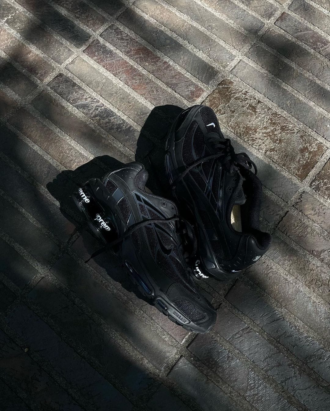 NIKE SHOX RIDE 2 SP SUPREME