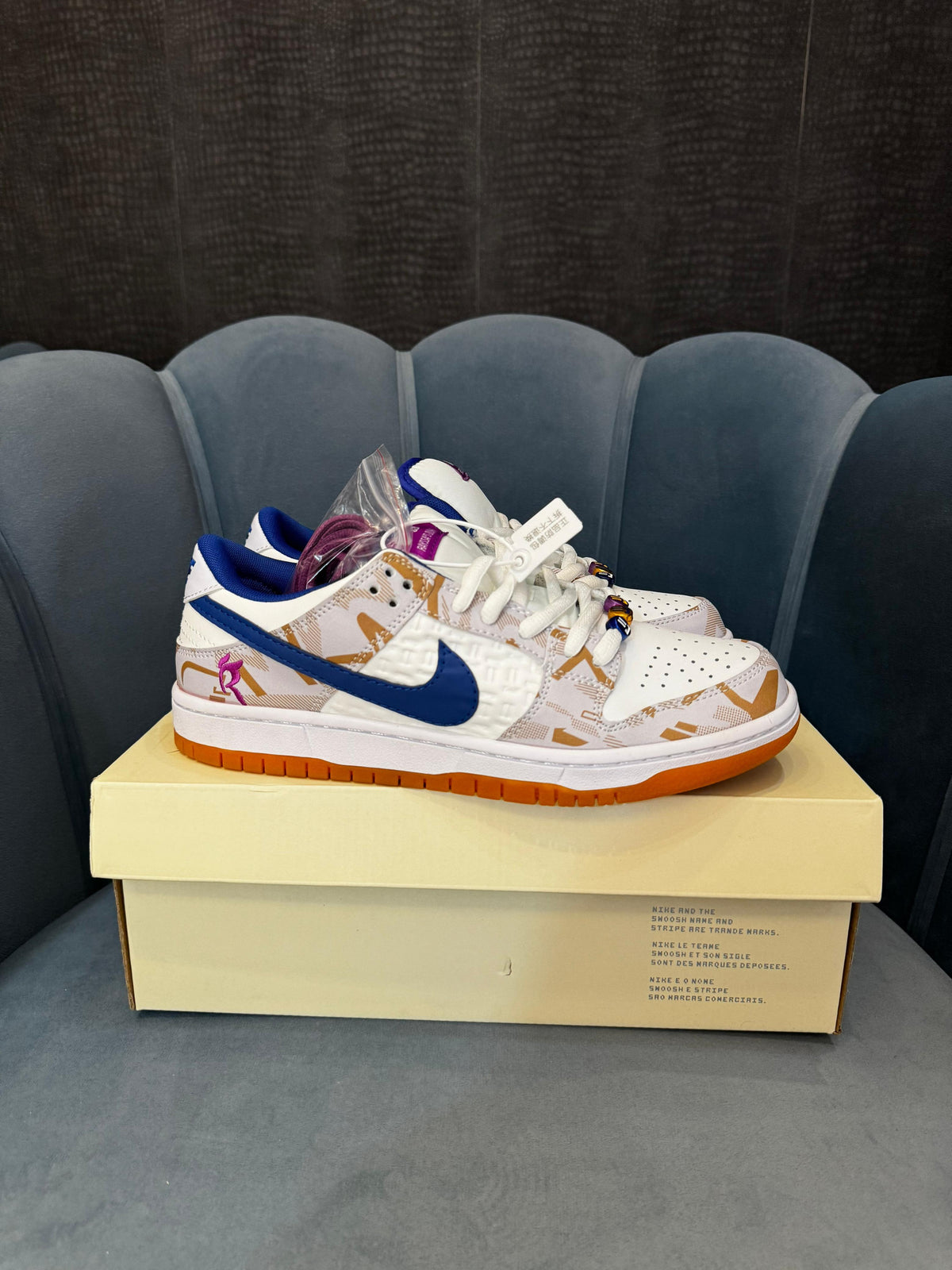 NIKE SB DUNK RAYSSA LEAL