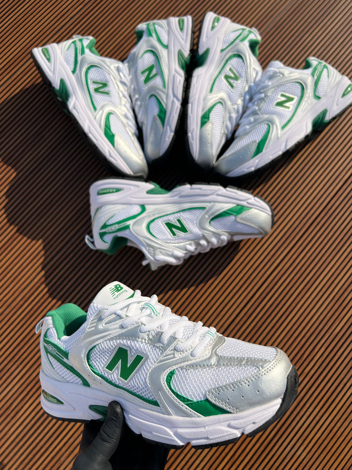 NEW BALANCE 530 GREEN/WHITE