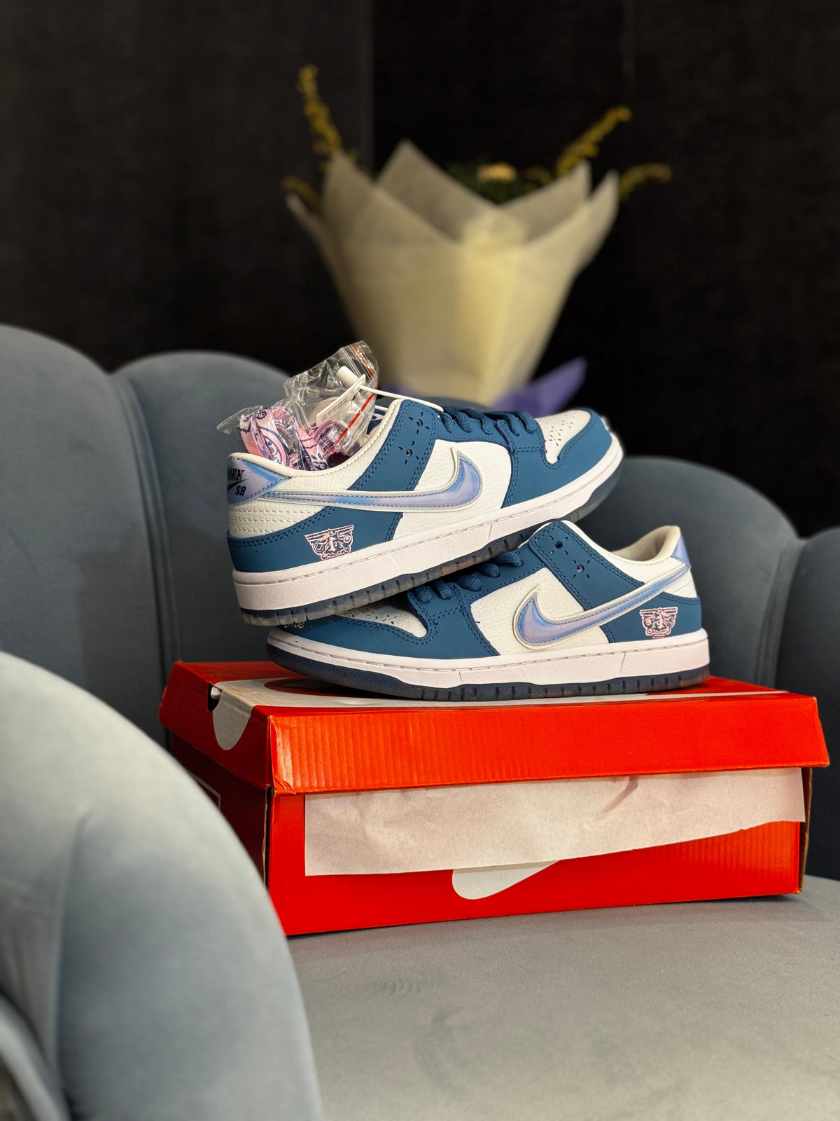 NIKE SB DUNK X RAISED