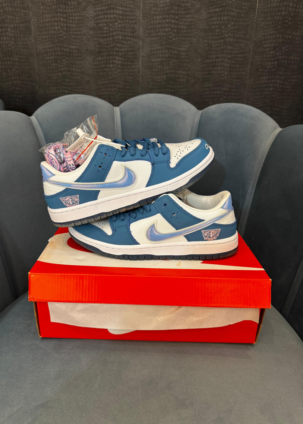 NIKE SB DUNK X RAISED
