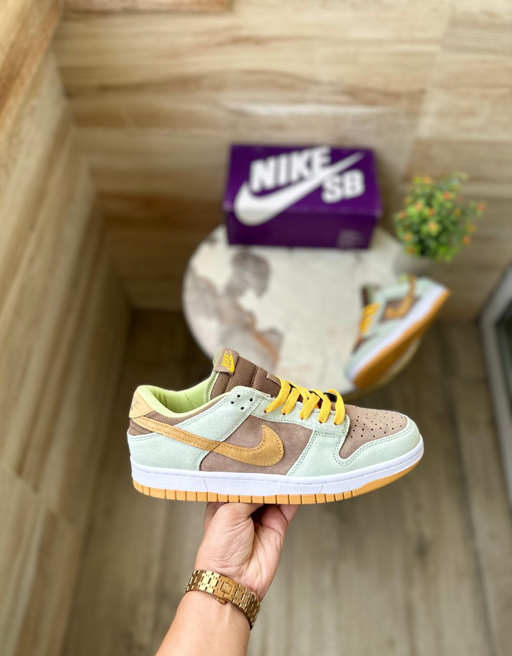 NIKE SB DUNK DUSTY OLIVE GREEN