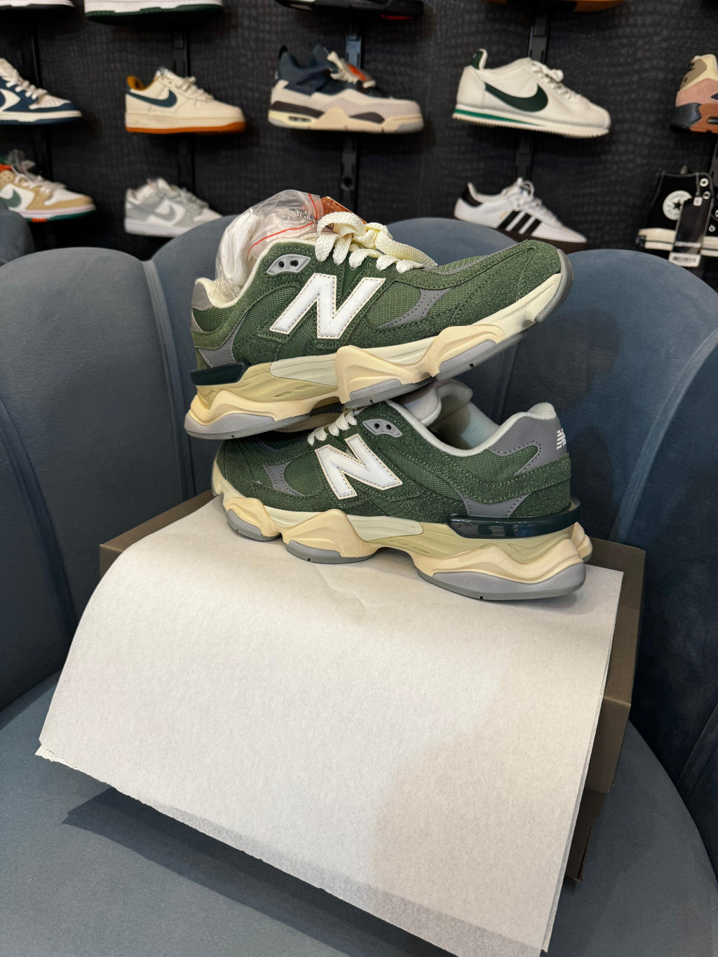 NEW BALANCE 9060 NORI GREAN