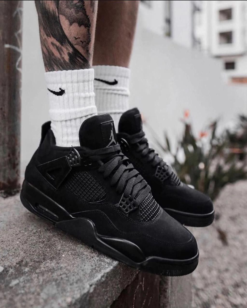 AIR JORDAN RETRO 4 BLACK CAT