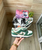 NIKE SB DUNK LOW X OTOMO KATSUHIRO U.A
