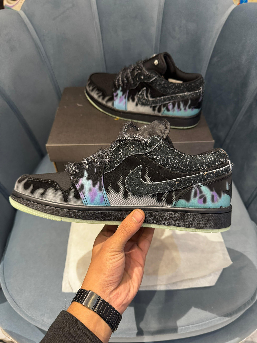 AIR JORDAN 1 LOW HALLOWEEN BLACK CAT