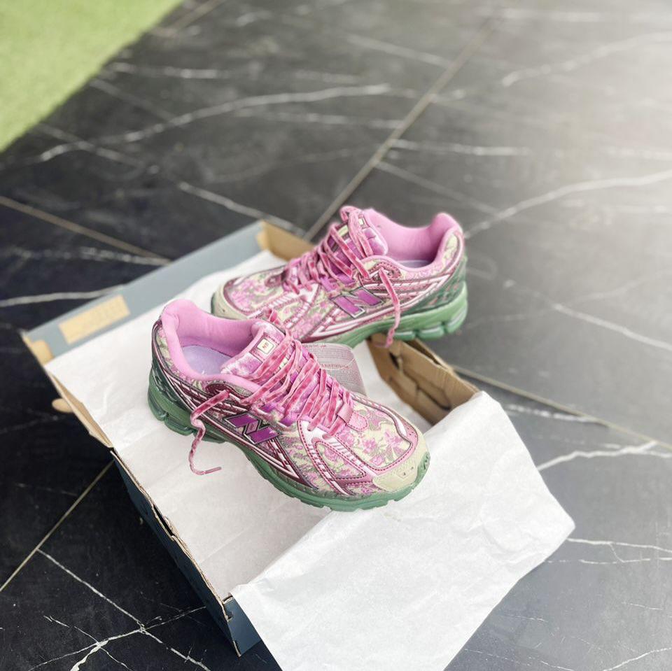 NEW BALANCE 1906X JACK HARLOWS