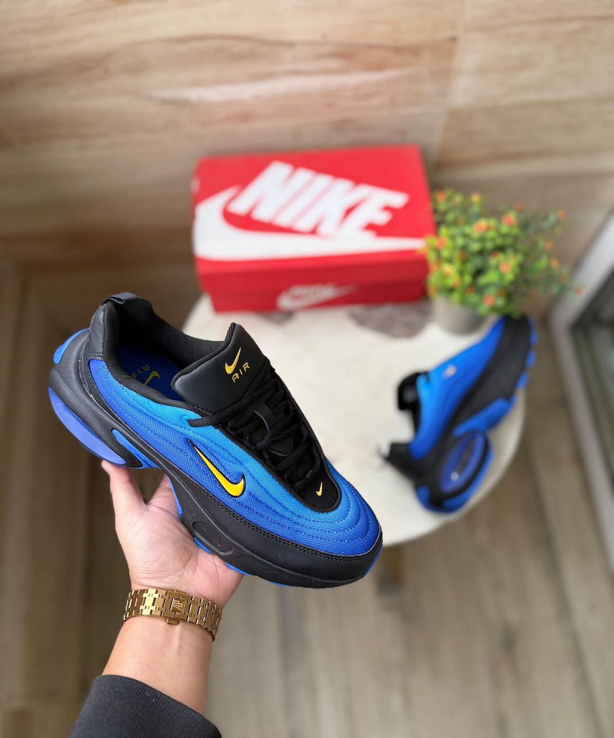 NIKE AIRMAX PORTAL TRAINERS